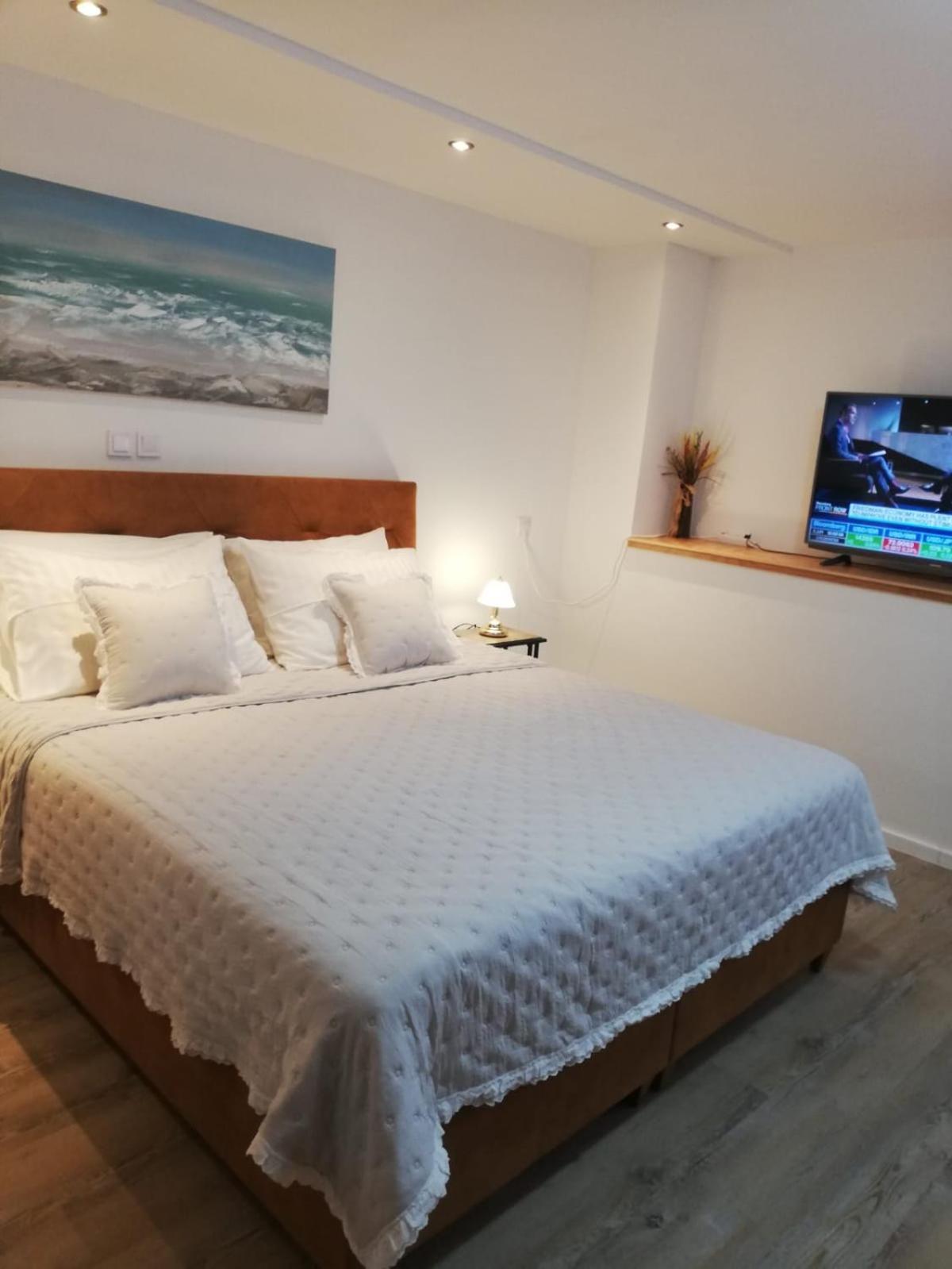 פודסטראנה Apartments Jure Miljak מראה חיצוני תמונה